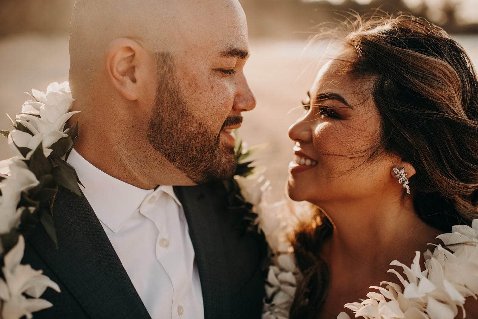 golden hour sunset elopement photos in Hawaii