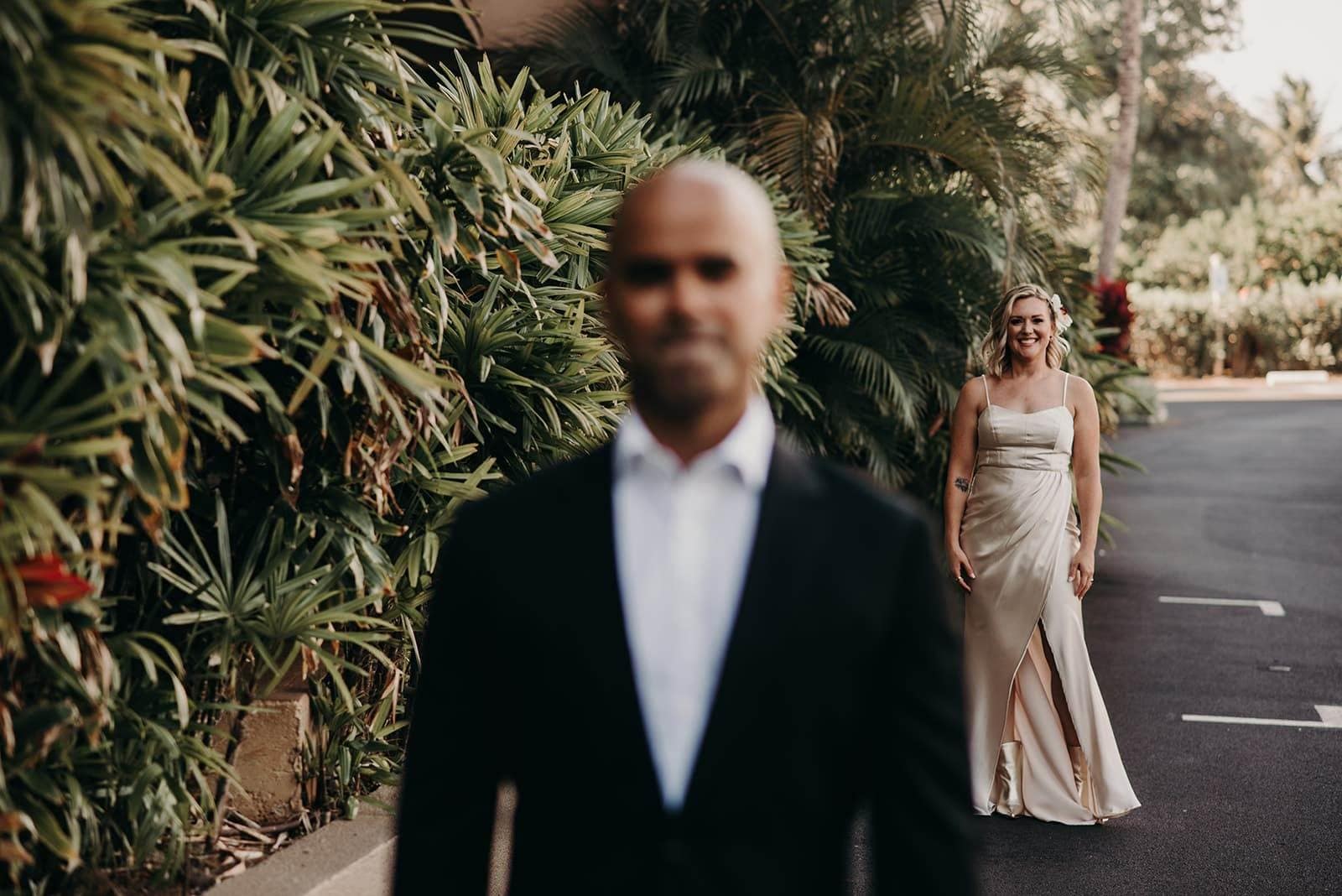 Amanda and Eric elope on the beach