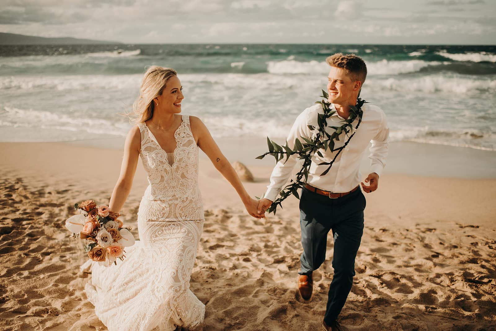 Hawaii elopement packages