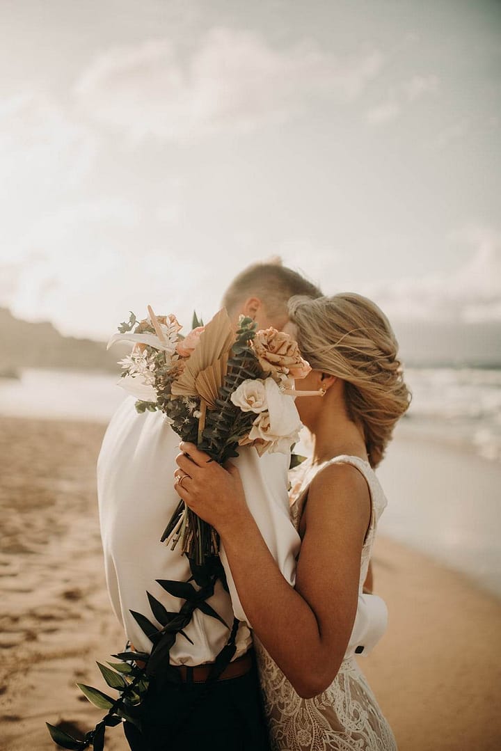 Hawaii elopement packages