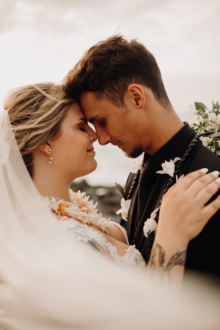 Hawaii elopement and wedding photographer