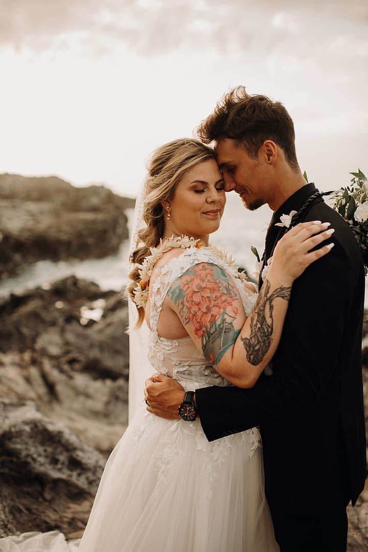 Hawaii elopement and wedding photographer